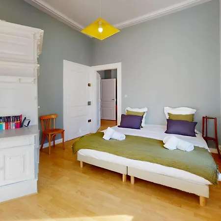 Au Buisson De Roses - Confort Et Charme Au Centre Apartamento